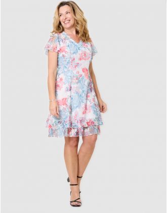 Robe dentelle motif blanc