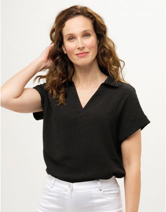 Blouse noire esprit polo