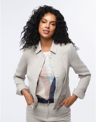Veste tailleur chic beige