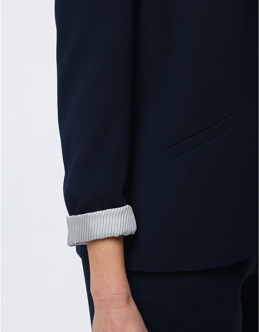 Veste tailleur rayée écrue et noire