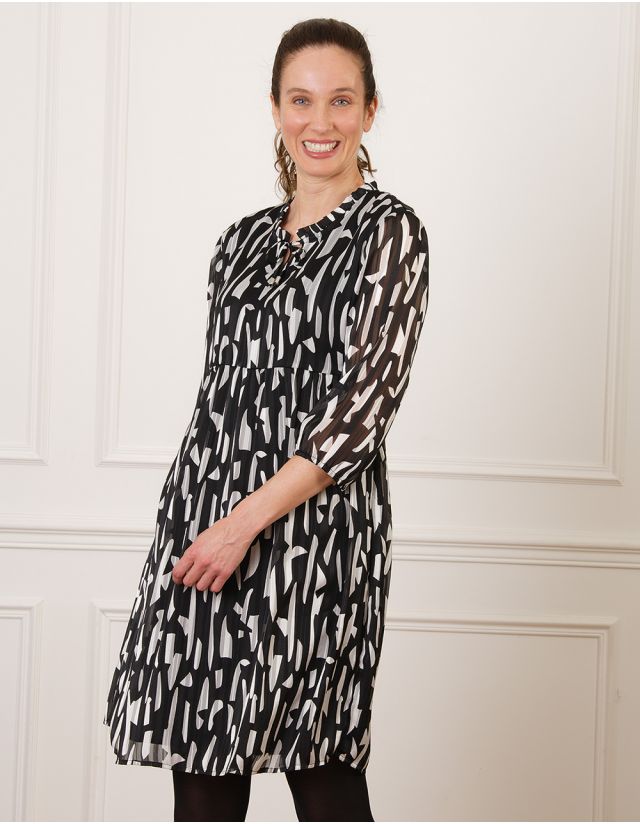 Robe motif graphique