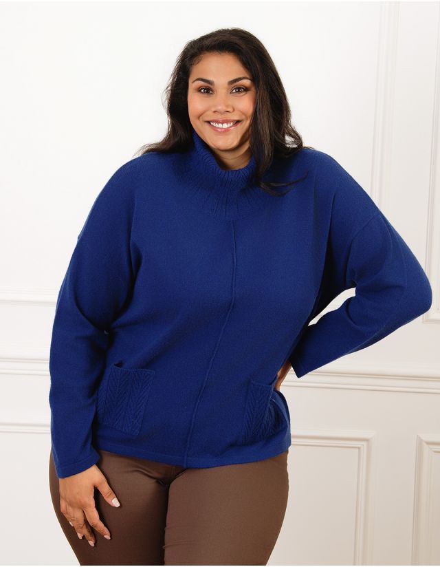 Pull chaud col roulé bleu