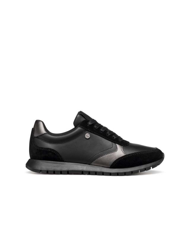 Baskets basses cuir noir