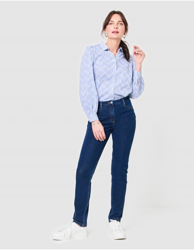 Jean ajusté coton bleu