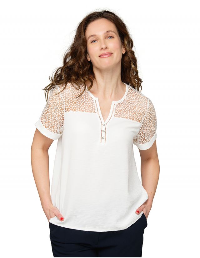 Blouse écrue dentelle