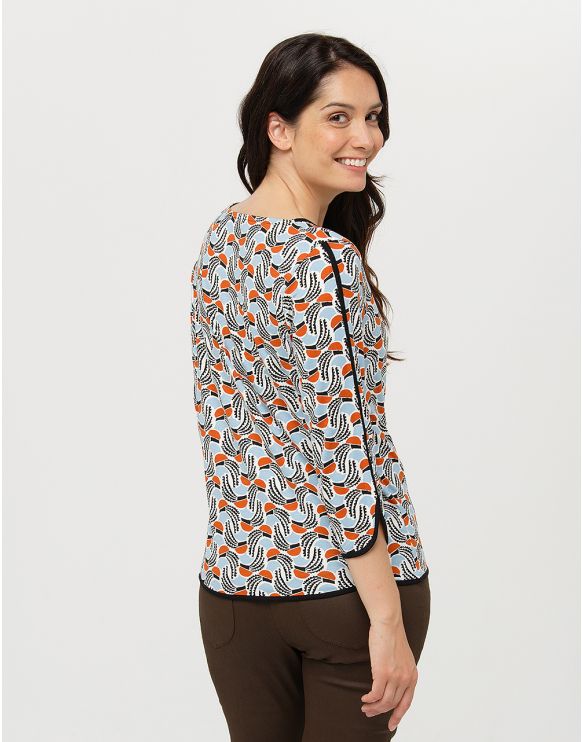 T-shirt femme coloris clair Laure rébus – La femme, la reine, la légende