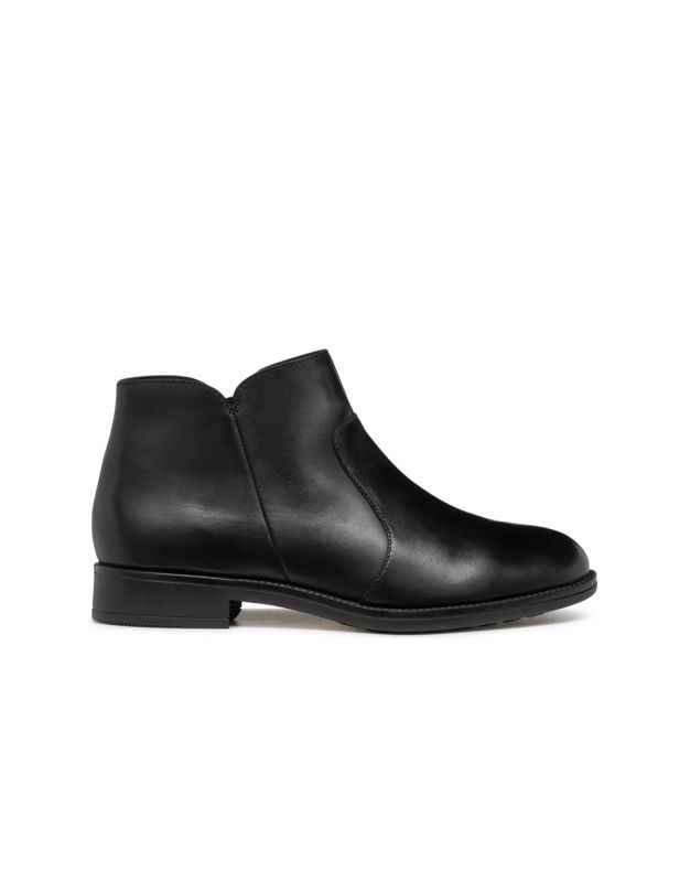 Bottines basses noir cuir