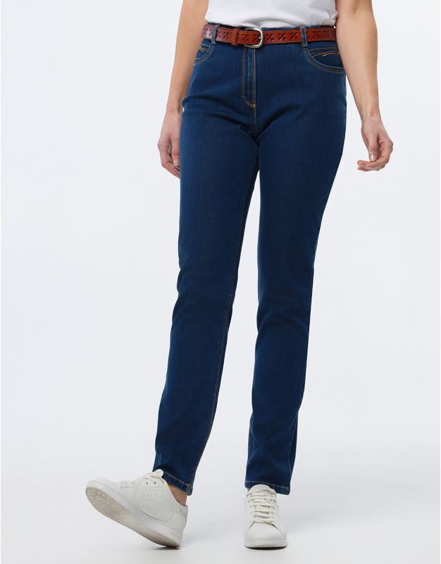 Jean ajusté bleu foncé