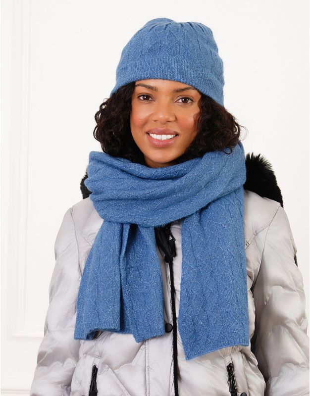 Bonnet torsades bleu