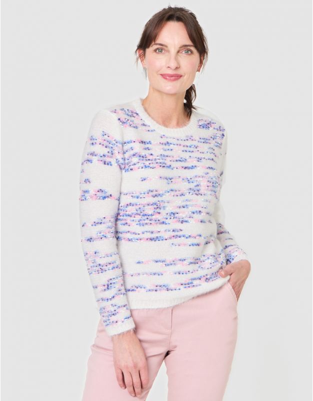 Pull duveteux motif écru