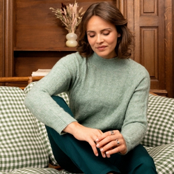 Quel pull porter quand on a une forte poitrine ? Quel pull porter quand on a une forte poitrine ?